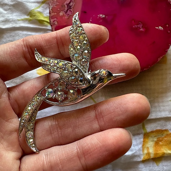 Vintage Hummingbird Rhinestone Brooch - Picture 2 of 4